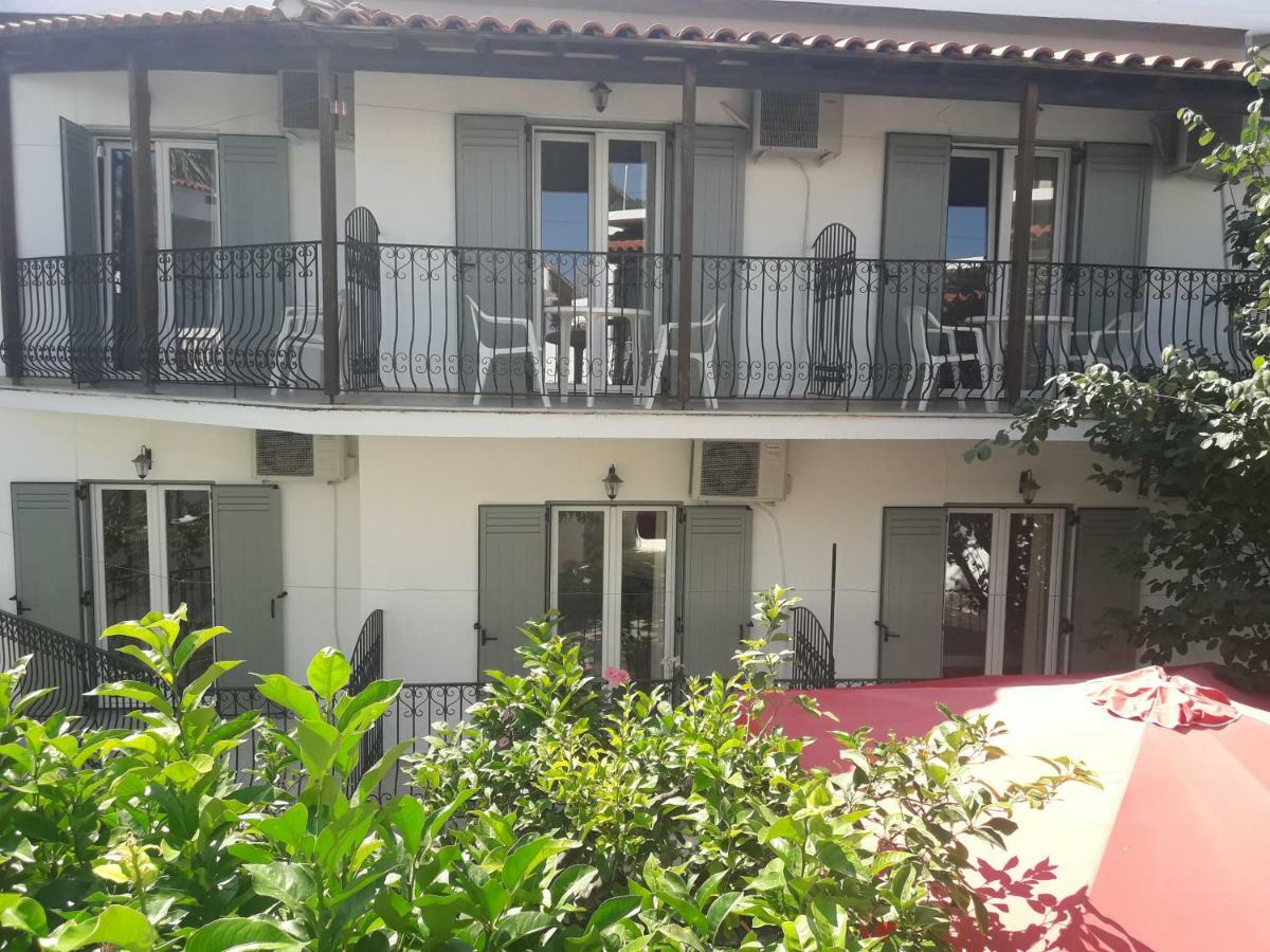 Pension Nikolas Skiathos-Stadt Exterior foto