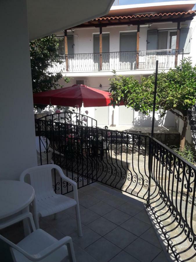 Pension Nikolas Skiathos-Stadt Exterior foto