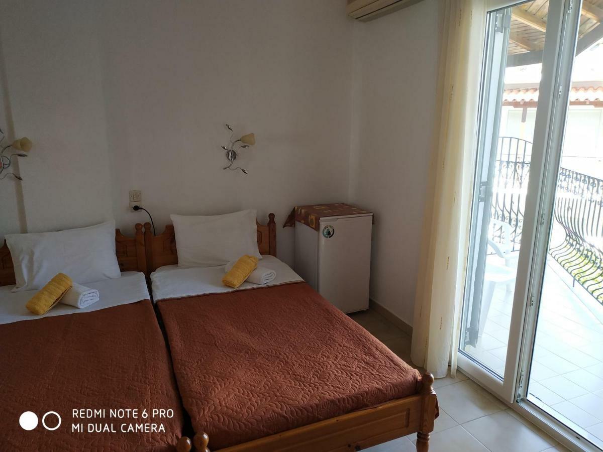 Pension Nikolas Skiathos-Stadt Exterior foto