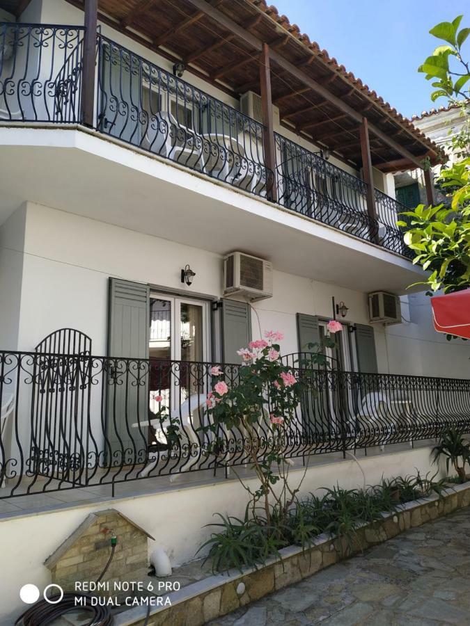 Pension Nikolas Skiathos-Stadt Exterior foto
